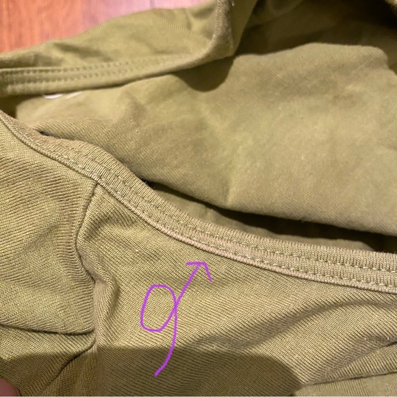 2000s Northern Reflections Rabbit Green T-shirt, size XS - Picture 4 of 11